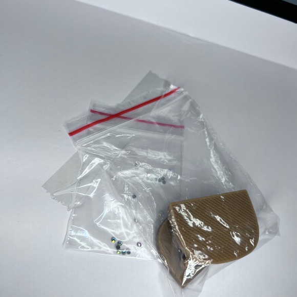 NWB Badgley Mischka Brand
Hey Open Toe Block Heel - Picture 13 of 13